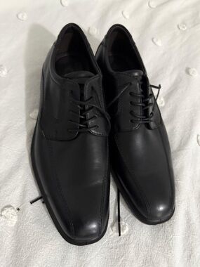 Men's Black Leather Derby Dress Shoes